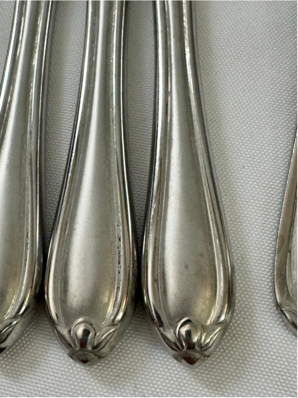 Gorham Melon Bud Frosted 18/10 Stainless Flatware 37 Pc Set Service for 8